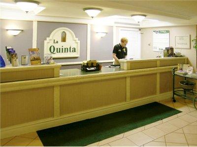 La Quinta By Wyndham 2*