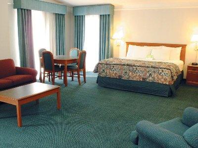 La Quinta By Wyndham Hotel 2*