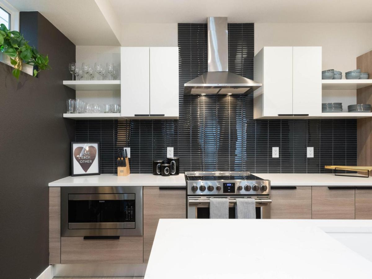 Casa de férias Stunning 3bd 3.5 Ba - 10 Min To Downtown! Garage! DEN