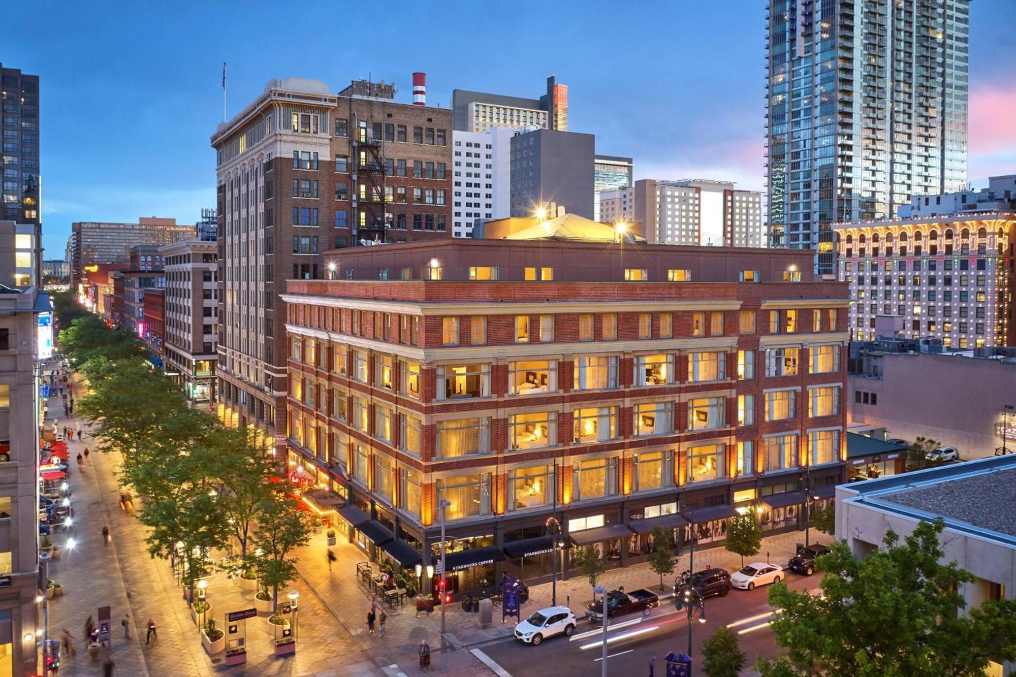 Hotel Courtyard By Marriott Downtown 3*