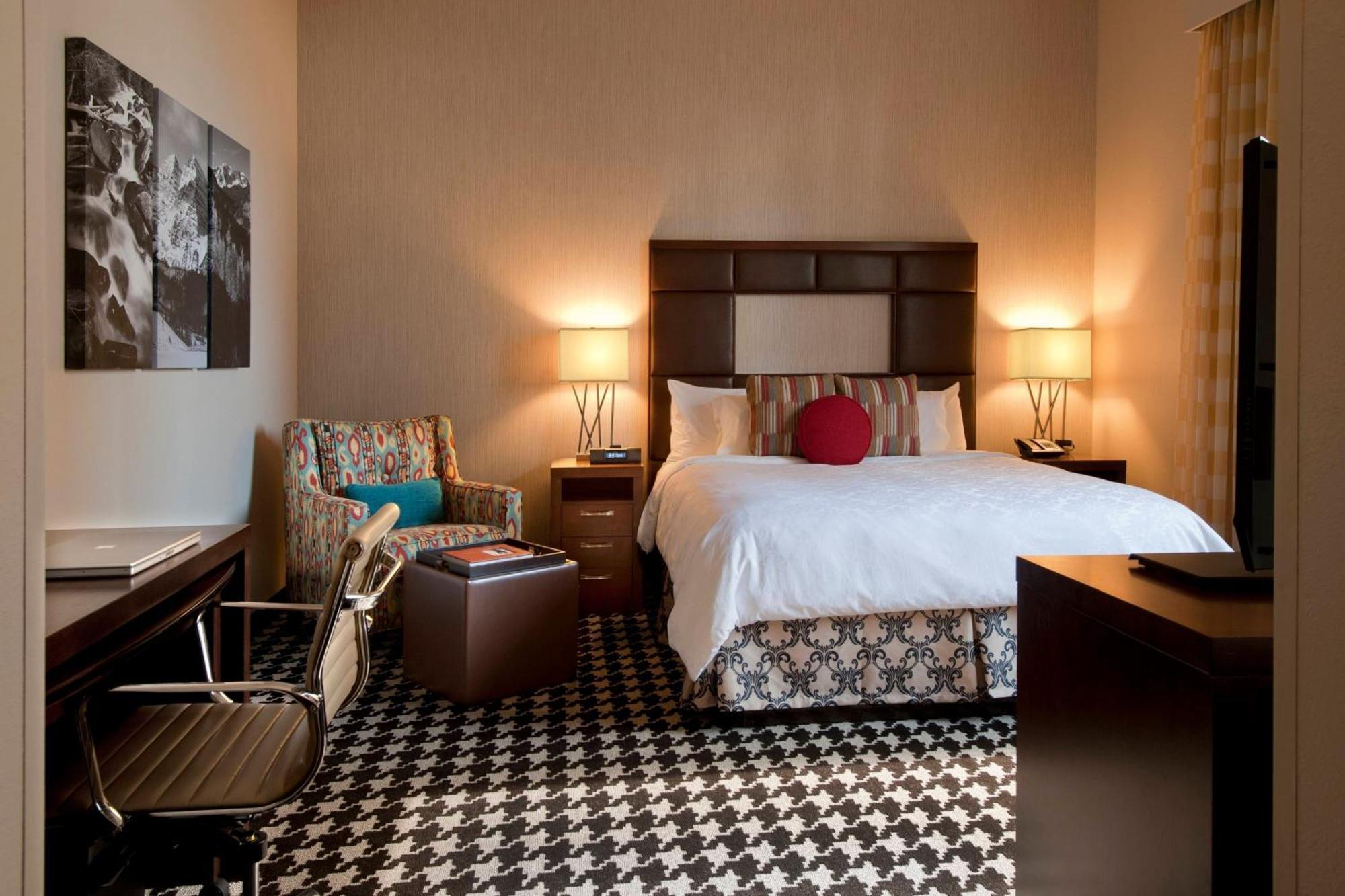 Hotel Courtyard By Marriott Downtown