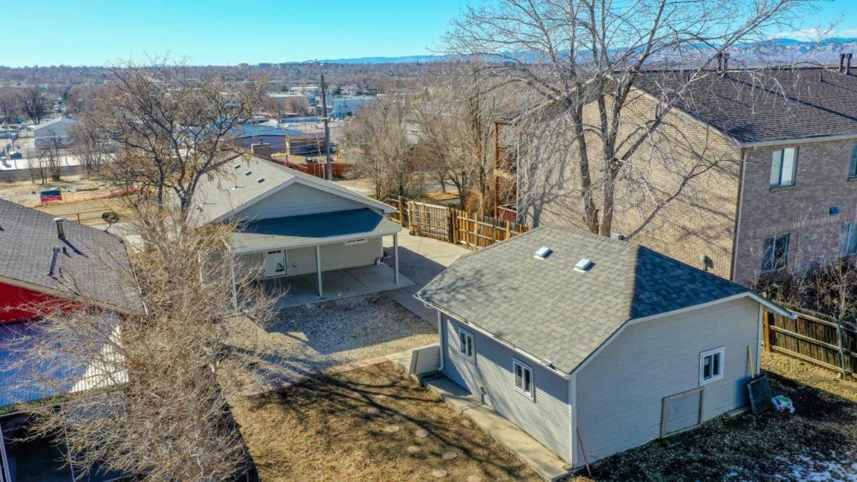 3 Bed With Huge Yard Near Hidden * DEN