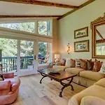 Mountain-View Vail Condo With Balcony And Gas Grill!