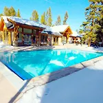 The Lift #210 - Lots Of Room - Pool And Hot Tub Access