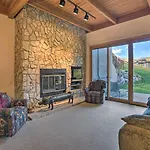 Slopeside Snowmass Townhome With Mountain Views!