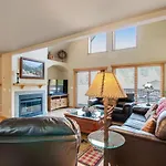 Retreat By The Rockies #3149