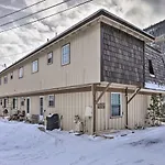 Prime East Vail Condo Mountain Meets Modern!