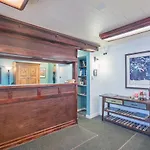 Mountainside Inn