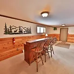 Mary Jane Chalet