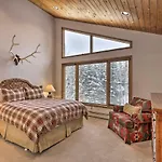 Luxe Vail Valley Retreat With Hot Tub!
