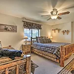 Grand Granby Retreat With Deck, Bar And Mountain Views