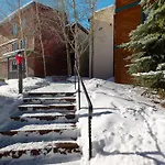 Cute 2 Bedroom East Vail Condo #1202 With Shuttle