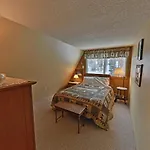 Mary Jane Chalet