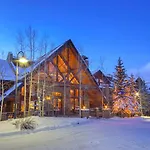 Bear Creek Lodge