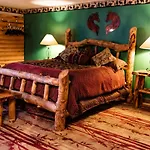 Gateway Inn And Suites