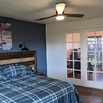 Slackwater Inn
