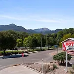 Red Wing Motel