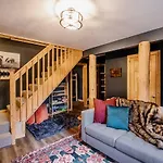 Remodeled Fairplay Log Cabin With Sauna And Loft!