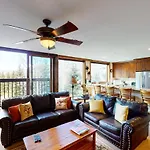 Vail Spa 301