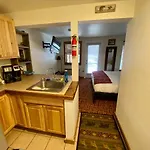 Green Mountain Falls Lodge