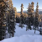 Amazing Views Day & Night Plus Private Hot Tub - Lunar View Lodge