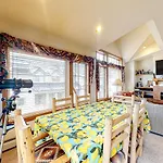 Ski Den #22