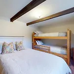 Cozy Condo On Chamonix Lane