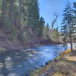 Between The Waters Cabin