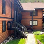 Vail On The River