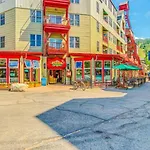 1 Bedroom Mountain Condo In River Run Village With Beautiful Mountain Views And Walking Distance To Ski