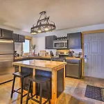Ski-Inandski-Out Granby Condo With Indoor Hot Tub!