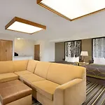 Super 8 By Wyndham Westminster Denver North