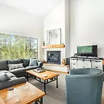 Peregrine Place
