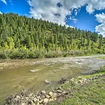 Serene Dolores Cabin With Patio And River Access!