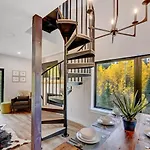 New Luxury Penthouse Condo #304 With Great Views - 500 Dollars Of Free Activities & Equipment Rentals Daily