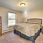 Dolores Ranch Cabin With Hot Tub And 1-Acre Yard!