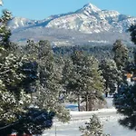 Cozy Pagosa Condo Stunning Mountain And Lake Views!