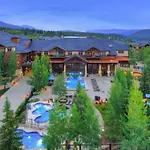 Grand Timber Lodge
