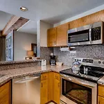 Unique 2 Bedroom Condo With Fireplace Condo