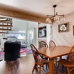 Amazing 2 Bedroom With Balcony And Views Condo