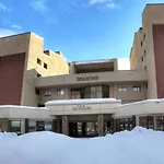 Seasons At Avon