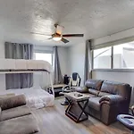 Spacious Grand Junction Home Rental With Mtn Views!