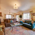 Homey Dog-Friendly Retreat With Deck In Dtwn Frisco!
