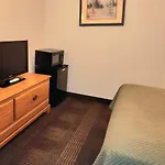 Silver Saddle Motel
