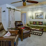 Bear Claw 104 - Ski-In Ski-Out Condo!