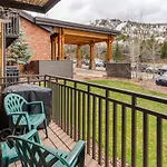 Bear Claw 107 - Ski-In Ski-Out Condo!
