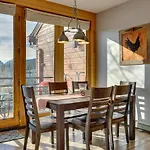 Colorado Retreat - Heated Pool Access, Near Skiing