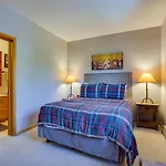 Colorado Retreat - Heated Pool Access, Near Skiing