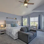 Castle Creek Manor