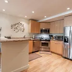 Northwood\'S Ski-In Ski-Out By Vail Realty
